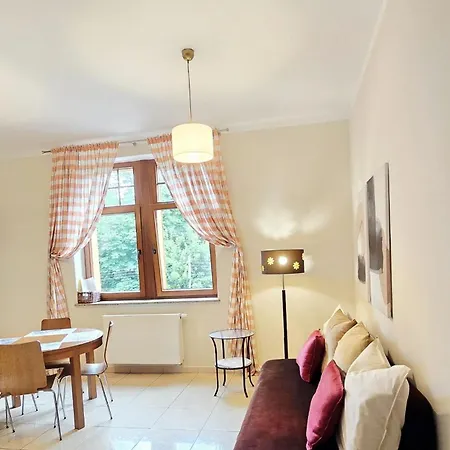 Apartamenty Jozefina W Willi Jozefina Apartment